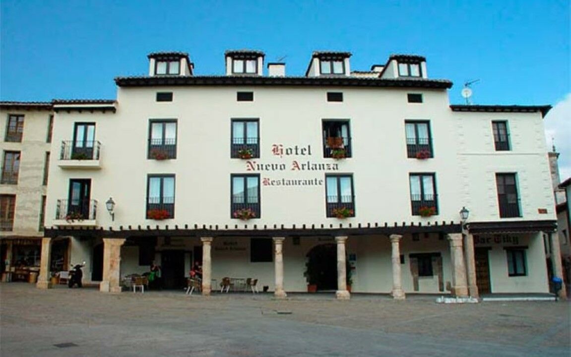 Hotel Nuevo Arlanza Covarrubias Exterior foto